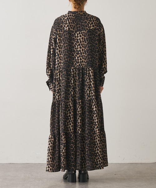 Omekashi（オメカシ）の「レオパードティアードワンピース（ワンピース・レディース・グレー/キャメル・FREE/38）」の9枚目の写真