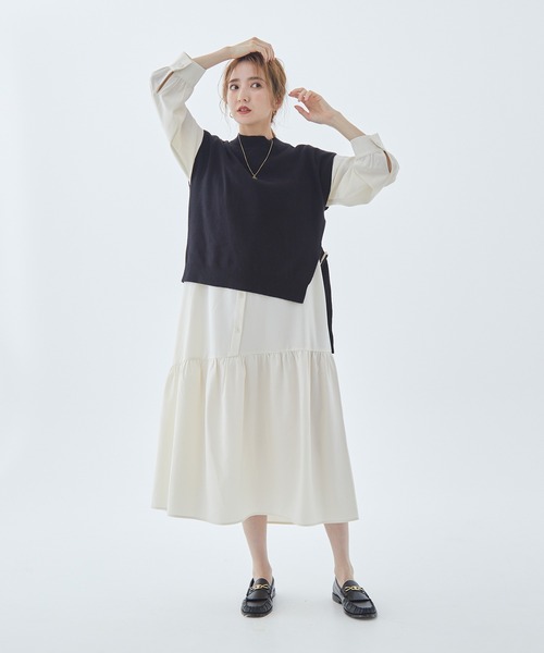 Fabulous Angela(ファビュラスアンジェラ)の「ニットベスト付ロングワンピース(ワンピース・レディース・モカ/カーキ/ブラック・FREE)」の9枚目の写真