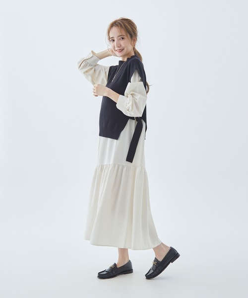 Fabulous Angela(ファビュラスアンジェラ)の「ニットベスト付ロングワンピース(ワンピース・レディース・モカ/カーキ/ブラック・FREE)」の11枚目の写真