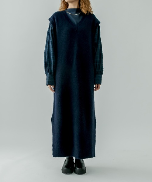 mystic(ミスティック)の「ロングニットベスト(ワンピース・レディース・チャコールグレー/ネイビー・FREE)」の12枚目の写真