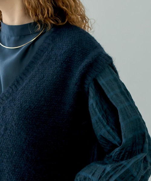 mystic(ミスティック)の「ロングニットベスト(ワンピース・レディース・チャコールグレー/ネイビー・FREE)」の4枚目の写真