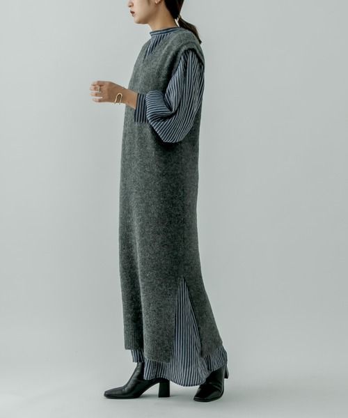 mystic(ミスティック)の「ロングニットベスト(ワンピース・レディース・チャコールグレー/ネイビー・FREE)」の3枚目の写真