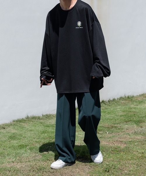 Perushu（ペルーシュ）の「【1周年記念アイテム】フラワー刺繍ビッグロンT（Tシャツ/カットソー・メンズ・ホワイト/ブラック/ダークパープル・MEDIUM/LARGE）」の12枚目の写真