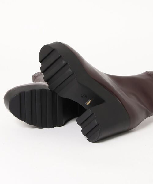 NOFALL（ノーフォール）の「ラウンドトゥ厚底プラットフォームストレッチショートブーツ（ブーツ・レディース・ブラック/グレイッシュベージュ/ダークブラウン・3L/SS/S/M/L/LL）」の4枚目の写真