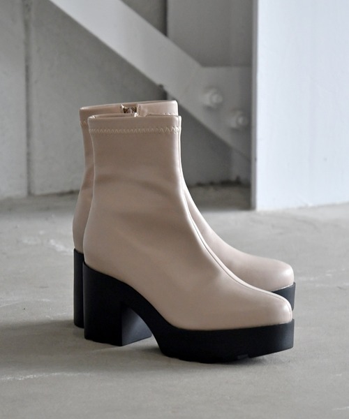 NOFALL（ノーフォール）の「ラウンドトゥ厚底プラットフォームストレッチショートブーツ（ブーツ・レディース・ブラック/グレイッシュベージュ/ダークブラウン・3L/SS/S/M/L/LL）」の20枚目の写真