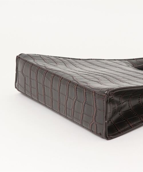 BLUEEAST（ブルーイースト）の「クロコ調フェイクレザーハンドバッグ（ハンドバッグ・レディース・ブラック/ブラウン・FREE）」の4枚目の写真