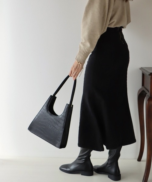 BLUEEAST（ブルーイースト）の「クロコ調フェイクレザーハンドバッグ（ハンドバッグ・レディース・ブラック/ブラウン・FREE）」の18枚目の写真