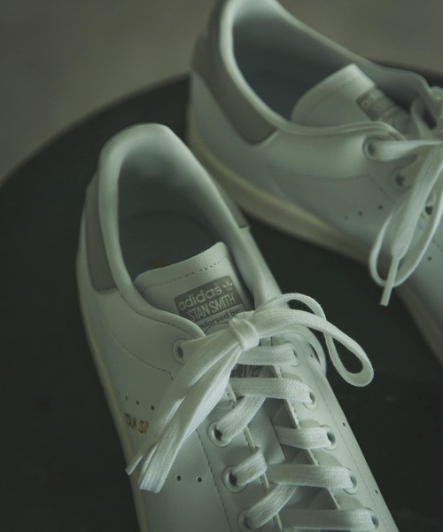 adidas（アディダス）の「adidas　STAN SMITH（スニーカー・メンズ・ホワイト・27/26/28/25.5/29/27.5/26.5/28.5）」の3枚目の写真
