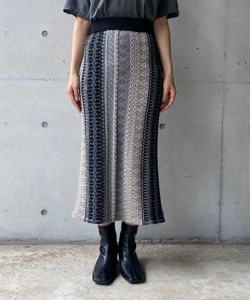 CAPRICIEUX LE'MAGE（カプリシューレマージュ）の「キカジャガードスカート（スカート・レディース・ブラック/モカ・FREE）」の3枚目の写真