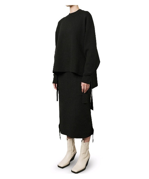 LE CIEL BLEU(ルシェルブルー)の「Wool Smooth Skirt(スカート・レディース・ライトグレー/ブラック/レッド/ブルー・36)」の2枚目の写真