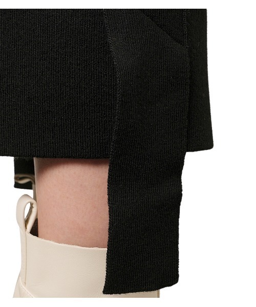 LE CIEL BLEU(ルシェルブルー)の「Wool Smooth Skirt(スカート・レディース・ライトグレー/ブラック/レッド/ブルー・36)」の7枚目の写真