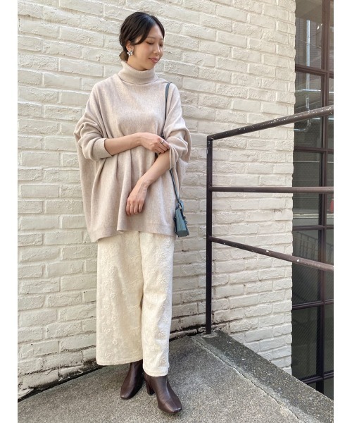 BEARDSLEY（ビアズリー）の「ウエストリブ刺繍パンツ（その他パンツ・レディース・アイボリー/ダークグレー・FREE）」の3枚目の写真