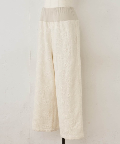 BEARDSLEY（ビアズリー）の「ウエストリブ刺繍パンツ（その他パンツ・レディース・アイボリー/ダークグレー・FREE）」の16枚目の写真