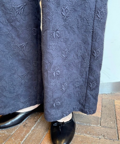 BEARDSLEY（ビアズリー）の「ウエストリブ刺繍パンツ（その他パンツ・レディース・アイボリー/ダークグレー・FREE）」の19枚目の写真