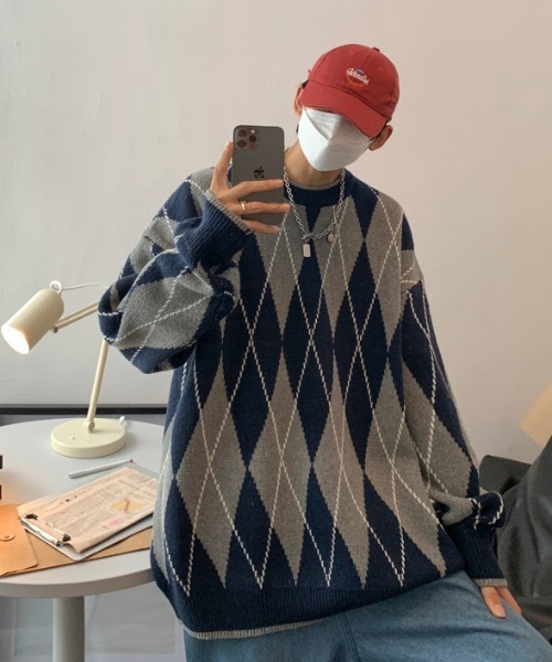 MGV（エムジーヴィー）の「ラウンドネックダイヤモンドユースセーター（ニット/セーター・メンズ・ブラウン/グレー/ネイビー・MEDIUM/LARGE/X-LARGE）」の10枚目の写真