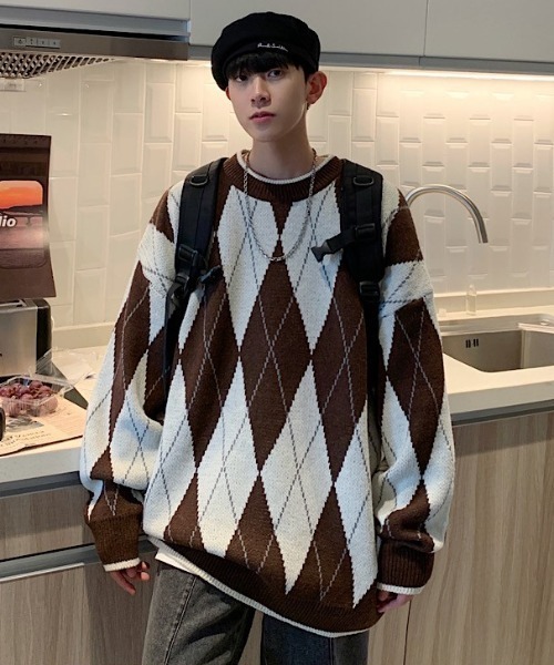 MGV（エムジーヴィー）の「ラウンドネックダイヤモンドユースセーター（ニット/セーター・メンズ・ブラウン/グレー/ネイビー・MEDIUM/LARGE/X-LARGE）」の15枚目の写真