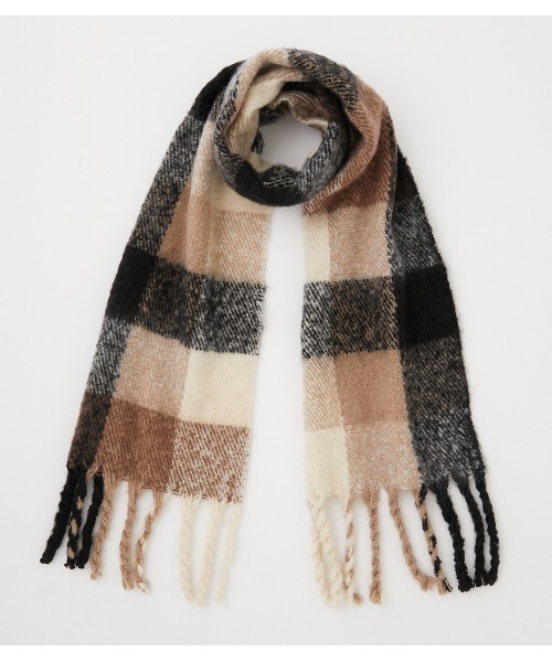 AZUL by moussy（アズールバイマウジー）の「FLUFFY STOLE/フラッフィーストール（ストール/ショール・レディース・ブラック系その他/イエロー系その他/グレー/アイボリー・FREE）」の3枚目の写真