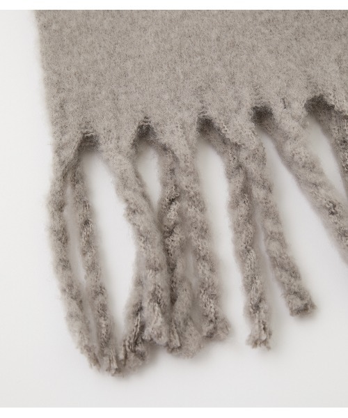 AZUL by moussy（アズールバイマウジー）の「FLUFFY STOLE/フラッフィーストール（ストール/ショール・レディース・ブラック系その他/イエロー系その他/グレー/アイボリー・FREE）」の21枚目の写真