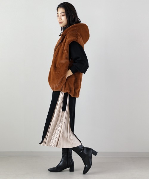 Bou Jeloud（ブージュルード）の「エコファーベスト（その他アウター・レディース・ベージュ/ブラウン/グリーン・38）」の5枚目の写真