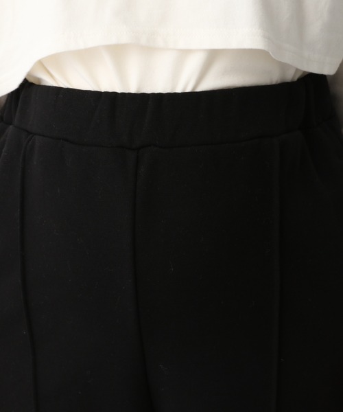 LEPSIM（レプシィム）の「マタニティ／センターピンタックフレアパンツ　258075（マタニティウェア/グッズ・レディース・ブラック/ブルー/グレイッシュベージュ・FREE）」の16枚目の写真