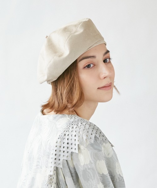Chapeau d' O(シャポードオー)の「Chapeau d' O Suede Monty Beret(ハンチング/ベレー帽・レディース・ピンク/ベージュ/ブラック・M/57.5cm)」の10枚目の写真