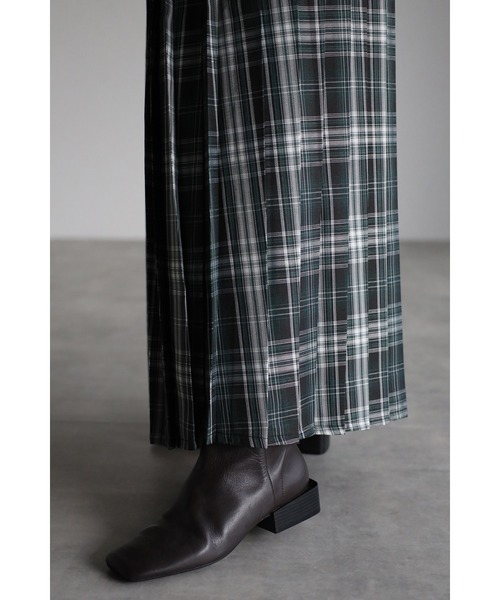 Bonjour Sagan（ボンジュールサガン）の「プリーツマキシチェックスカート（スカート・レディース・ネイビー・FREE）」の7枚目の写真