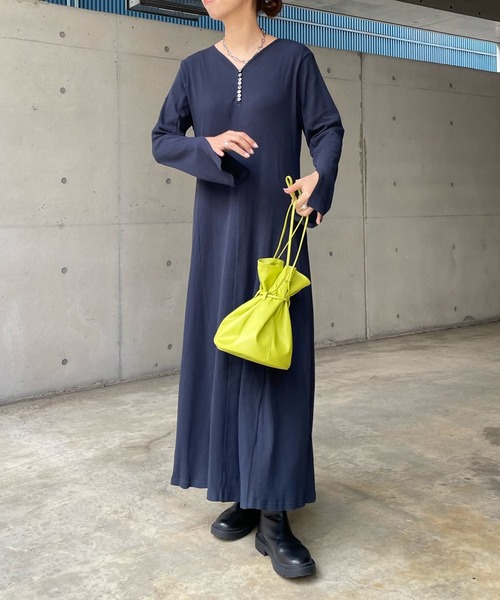 DouDou(ドゥドゥ)の「テレコフレアワンピース(ワンピース・レディース・ネイビー/オフホワイト・FREE)」の15枚目の写真