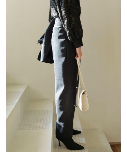 ACYM(アシーム)の「Box over slacks パンツ(スラックス・レディース・ネイビー/ベージュ・FREE)」の4枚目の写真