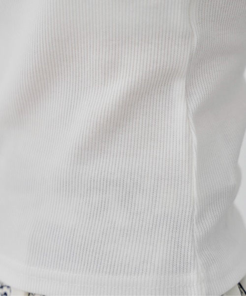 prose verse(プロズヴェール)の「Wストラップカップ付きテレコキャミ(キャミソール・レディース・オフホワイト/ブラック/グレイッシュベージュ・MEDIUM/LARGE)」の15枚目の写真