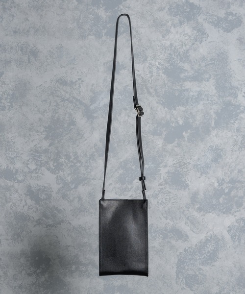 KUUUPY（クーピー）の「Mini Shoulder Bag - ミニショルダーバッグ（ショルダーバッグ・メンズ・ブラック・FREE）」の3枚目の写真