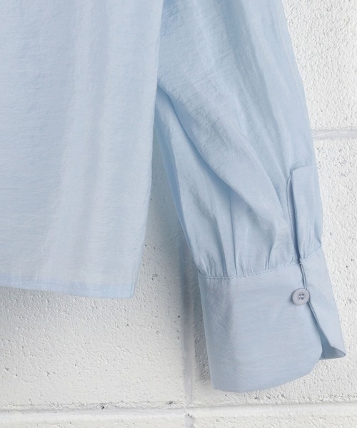 me+em select（ミームセレクト）の「【 ６color 】ラッフルフリルビッグカラーシアーパステルシャツブラウス（シャツ/ブラウス・レディース・ホワイト/ピンク/ブルー/ベージュ/グレー/ライトイエロー・FREE）」の11枚目の写真