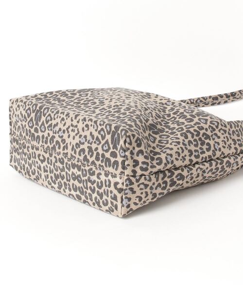 Legato Largo（レガートラルゴ）の「Legato Largo/ レガートラルゴ  / さくっと使える シンプルな お気軽 トートバッグ / LG-E1242（トートバッグ・レディース・ブラック/ダークグリーン/ブラウン/ピンク/シルバー/ミント/レオパード・ONESIZE）」の9枚目の写真