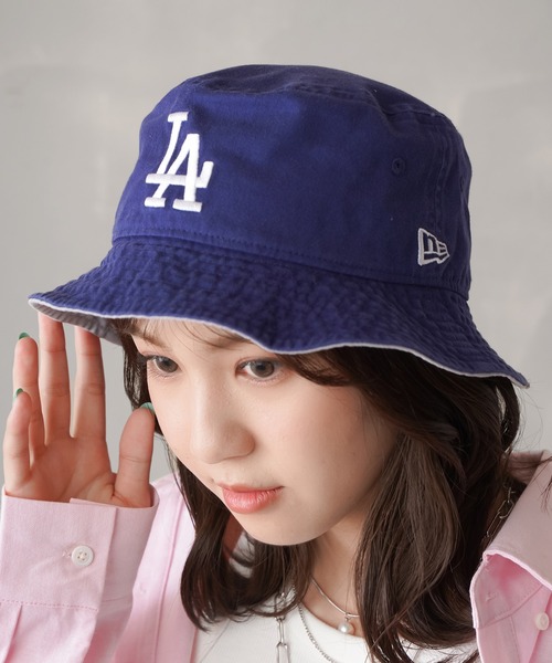 NEW ERA(ニューエラ)の「【NEW ERA / ニューエラ】ロゴバケットハット(ハット・レディース・ブラック/ブルー・ONESIZE)」の19枚目の写真