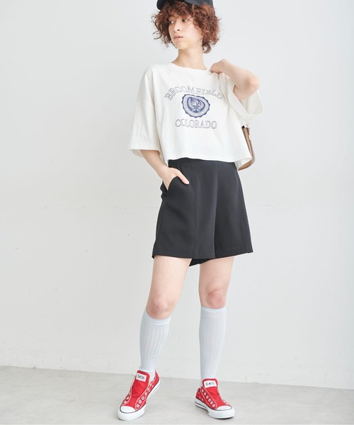 FREE'S MART(フリーズマート)の「◆カレッジロゴショート丈Tシャツ(Tシャツ/カットソー・レディース・イエロー/ホワイト/ブルー・FREE)」の8枚目の写真