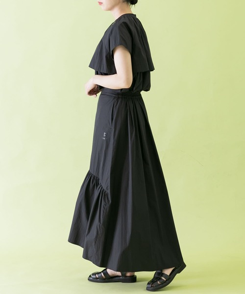 Uiscel（ユイセル）の「Uiscel　ヨークデザインフレンチスリーブブラウス（シャツ/ブラウス・レディース・ブラック/ネイビー・ONE）」の4枚目の写真