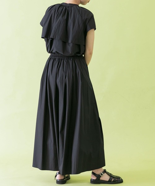 Uiscel（ユイセル）の「Uiscel　ヨークデザインフレンチスリーブブラウス（シャツ/ブラウス・レディース・ブラック/ネイビー・ONE）」の5枚目の写真