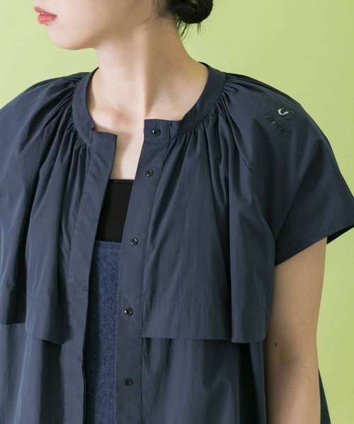 Uiscel（ユイセル）の「Uiscel　ヨークデザインフレンチスリーブブラウス（シャツ/ブラウス・レディース・ブラック/ネイビー・ONE）」の12枚目の写真