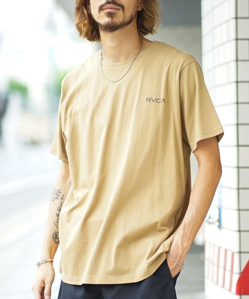 RVCA（ルーカ）の「RVCA メンズ 【RVCA x AZUL BY MOUSSY】 RVCA ^AZUL RADAR TEE Ｔシャツ【2022年夏モデル】/ルーカ半袖バックプリントTシャツ（Tシャツ/カットソー・メンズ・ホワイト/ブラック/ベージュ・MEDIUM/LARGE）」の8枚目の写真