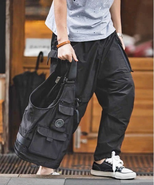 ARULE（アルール）の「『ARULE/アルール』マルチポケットベスト【Y】【CN】（ベスト・メンズ・ブラック・FREE）」の5枚目の写真