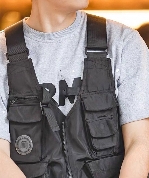 ARULE（アルール）の「『ARULE/アルール』マルチポケットベスト【Y】【CN】（ベスト・メンズ・ブラック・FREE）」の10枚目の写真