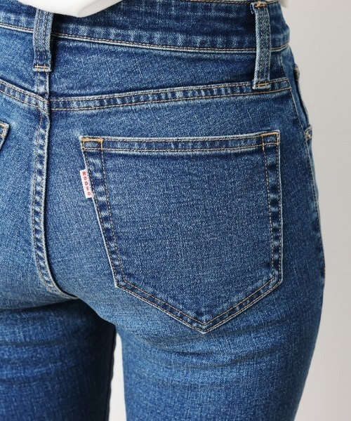 RODEO CROWNS WIDE BOWL（ロデオクラウンズワイドボウル）の「WIDE HEM DENIM（デニムパンツ・レディース・ブルー/ワンウォッシュ・SMALL/MEDIUM/X-SMALL）」の8枚目の写真