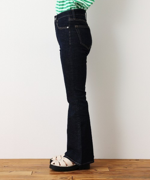 RODEO CROWNS WIDE BOWL（ロデオクラウンズワイドボウル）の「WIDE HEM DENIM（デニムパンツ・レディース・ブルー/ワンウォッシュ・SMALL/MEDIUM/X-SMALL）」の13枚目の写真