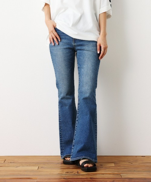RODEO CROWNS WIDE BOWL（ロデオクラウンズワイドボウル）の「WIDE HEM DENIM（デニムパンツ・レディース・ブルー/ワンウォッシュ・SMALL/MEDIUM/X-SMALL）」の16枚目の写真
