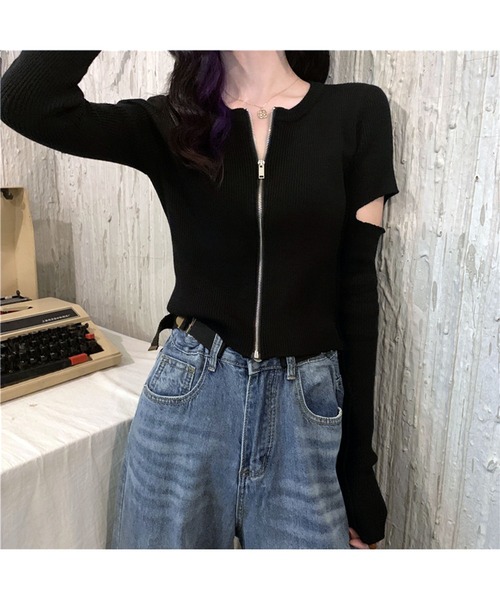 Jewelobe(ジュエローブ)の「カットアウトジップアップニットプルオーバー(ニット/セーター・レディース・ホワイト/ブラック/ブラウン/グレー・FREE)」の16枚目の写真