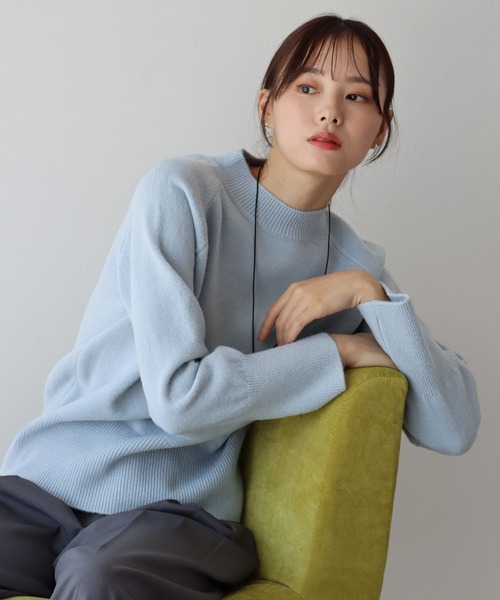 BLUEEAST（ブルーイースト）の「ハイネックニット（ニット/セーター・レディース・ブラック/オレンジ/ブルー/グリーン/アイボリー/モカ/ピンク/ブルーグレー・MEDIUM）」の4枚目の写真