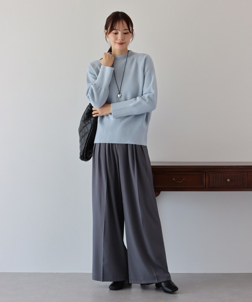 BLUEEAST（ブルーイースト）の「ハイネックニット（ニット/セーター・レディース・ブラック/オレンジ/ブルー/グリーン/アイボリー/モカ/ピンク/ブルーグレー・MEDIUM）」の17枚目の写真