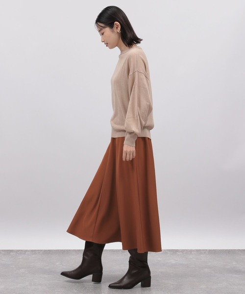 LAKOLE(ラコレ)の「ソフトフレアロングスカート / 164182(スカート・レディース・ブラック/ブラウン/サンドグレー・MEDIUM/SMALL)」の14枚目の写真