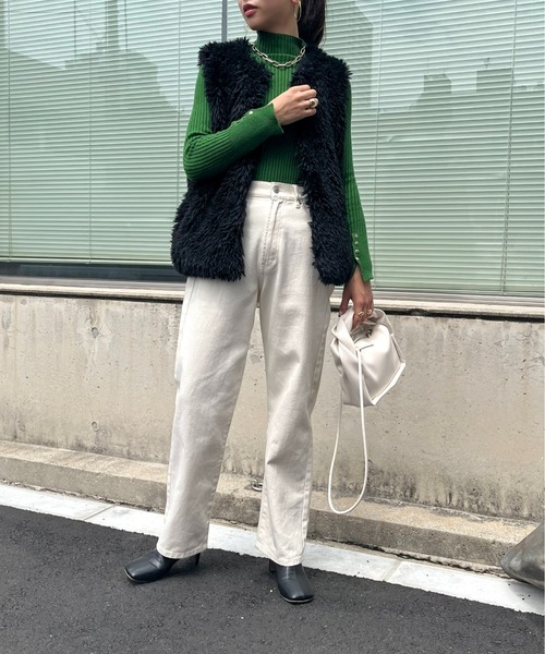 prose verse(プロズヴェール)の「プードルファーベスト(ベスト・レディース・ブラック/オフホワイト/グレイッシュベージュ・MEDIUM)」の18枚目の写真