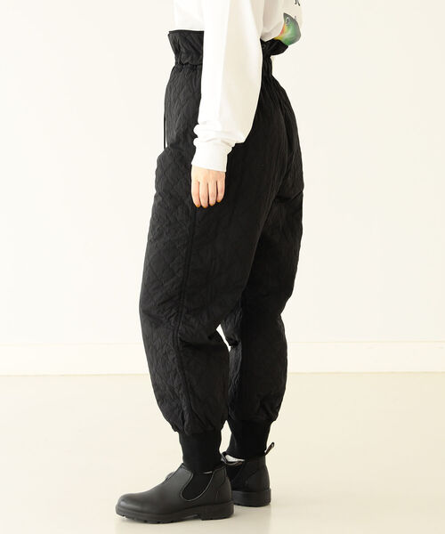 BEAMS BOY（ビームスボーイ）の「BEAMS BOY / キルティング ミリタリー パンツ（その他パンツ・レディース・ブラック/オリーブ・ONE SIZE）」の6枚目の写真