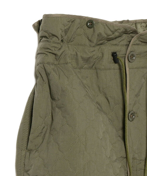 BEAMS BOY（ビームスボーイ）の「BEAMS BOY / キルティング ミリタリー パンツ（その他パンツ・レディース・ブラック/オリーブ・ONE SIZE）」の17枚目の写真